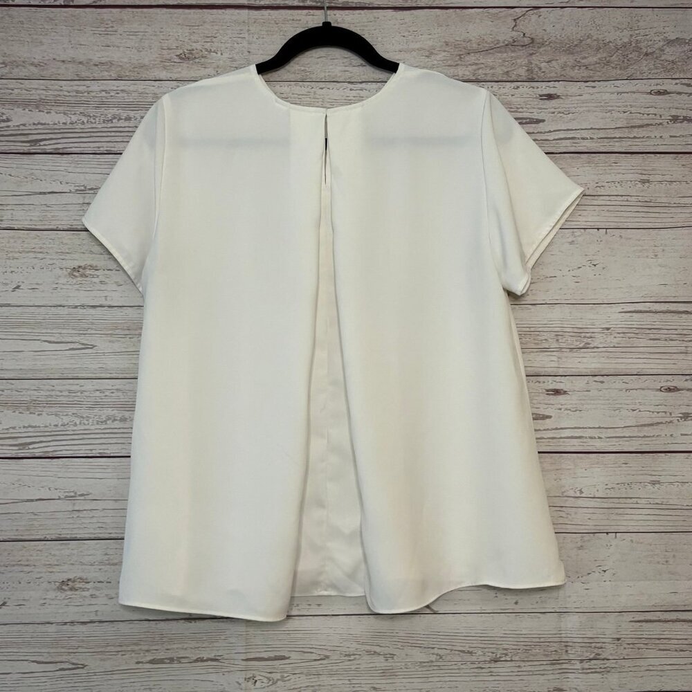 Uniqlo A-Line White Top Sz Med - Picture 5 of 6